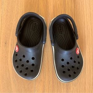 Toddler crocs